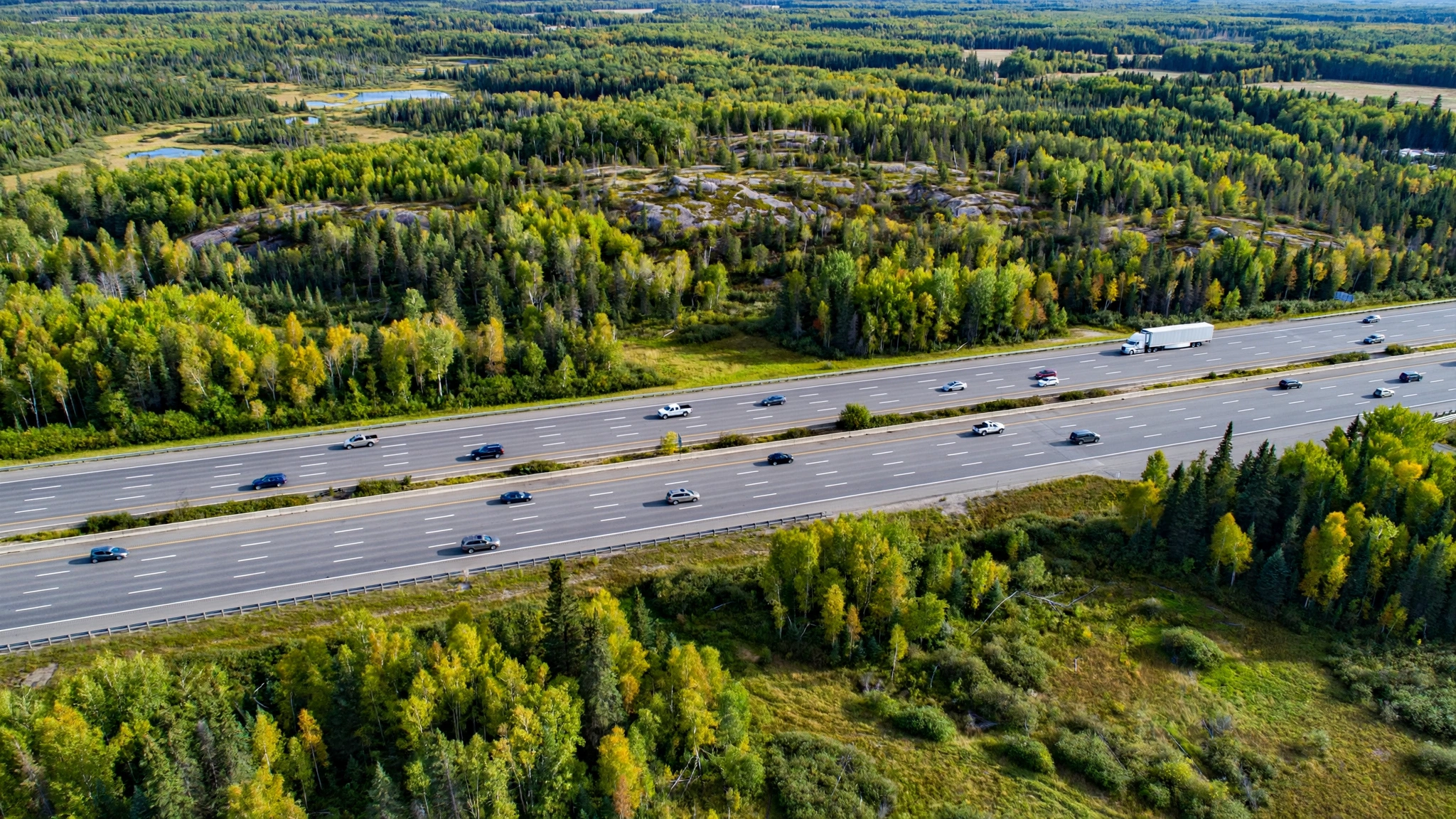 Aerial view of a multi-lane Ontario highway — Ontario G1 practice